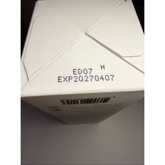 TIRTIR Milk Skin Toner 150ml / 5.07 fl. oz. - Picture 5 of 5